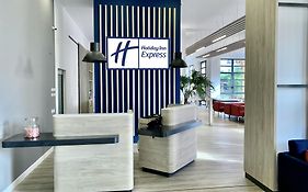 Holiday Inn Express Ciudad de las Ciencias, an IHG Hotel